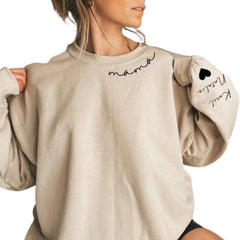 Sweat-shirt personnalisé « Maman » avec les noms des enfants sur les manches