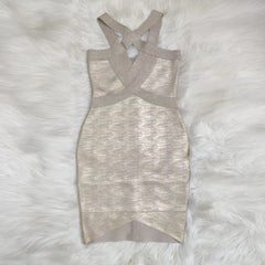 Robe bandage midi sans bretelles et découpes H01332