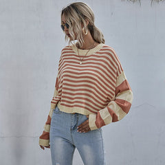 Pull d'automne rayé à épaules tombantes 