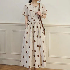 Robe trapèze simple à pois amincissante