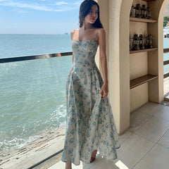 Robe à bretelles fleurie Sweet Style Slim