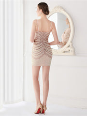 robe de soirée courte à perles dégradées ondulées 
