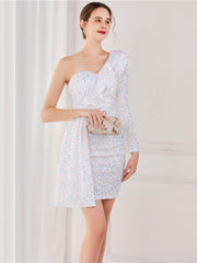 robe courte à paillettes 