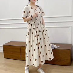 Robe trapèze simple à pois amincissante