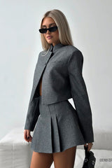 Costume cardigan à col montant