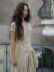 Blouse à dos brodé transparent