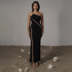 Robe asymétrique dos nu
