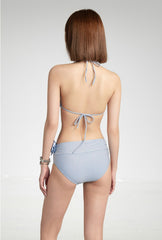 Ensemble bikini bleu poudré à motifs floraux et jupe sarong maxi