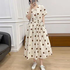 Robe trapèze simple à pois amincissante