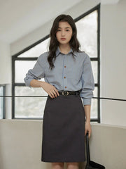 Chemise à boutons à rayures bleues