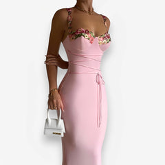 robe américaine à appliqués sur les bonnets