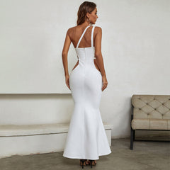 Robe bandage maxi asymétrique sans manches à découpes PZC1571
