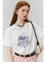 T-shirt blanc décontracté à épaules dénudées