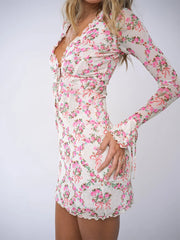 Robe courte patchwork florale à nœud en résille