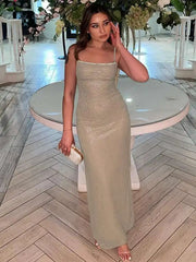 Robe midi moulante à bretelles pailletées