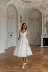 Robe de vacances trapèze en dentelle à col V et genoux