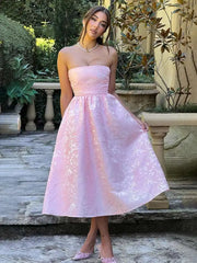 Robe midi trapèze à ceinture jacquard