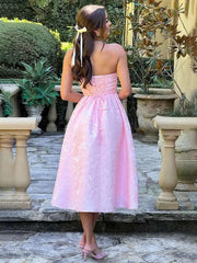Robe midi trapèze à ceinture jacquard
