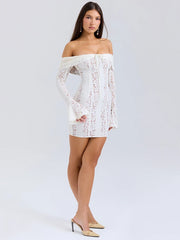 Robe moulante bustier à manches longues en dentelle