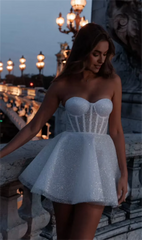 Robe de vacances à paillettes et sequins, épaules dénudées