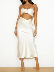 Ensemble deux pièces jupe bandeau en satin à fleurs