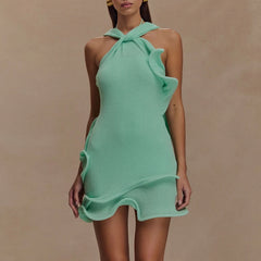 Robe moulante sans manches à col halter en dentelle