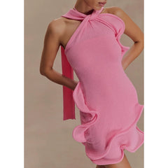 Robe moulante sans manches à col halter en dentelle