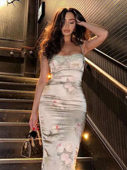 Robe midi bustier imprimée en dentelle