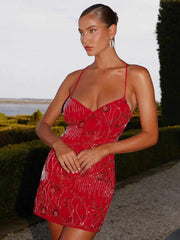 Robe moulante à sequins et bretelles fines