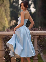 Robe midi trapèze dos nu à bretelles en résille