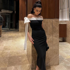 Robe midi à épaules dénudées et ruban à nœud