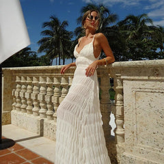 Robe nuisette texturée à décolleté plongeant