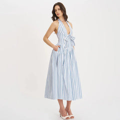 Robe de bal longue dos nu rayée à nœuds