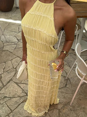 Robe longue dos nu froncée à volants