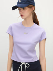 T-shirt court et ajusté résistant au soleil