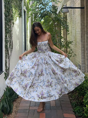 Robe courte florale dos nu à fleurs 3D