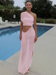 Robe de vacances moulante en maille ajourée et froncée