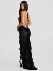 Robe de plage moulante en dentelle à dos nu et volants
