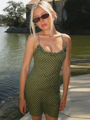 Robe de vacances trapèze sans manches à fines bretelles et à pois