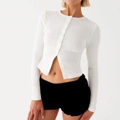 Cardigan en maille côtelée boutonnée sur le devant