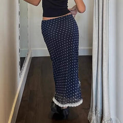 Jupe sirène en dentelle à pois et résille