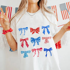 T-shirt style coquette à imprimé nœud