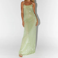Robe longue moulante à paillettes et strass
