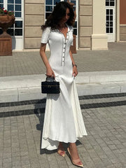 Robe maxi décontractée en maille côtelée cintrée