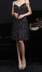 Robe midi à décolleté plongeant et sequins 