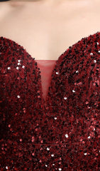 Robe midi à décolleté plongeant et sequins 