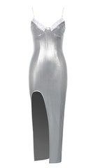 Robe midi fendue à bretelles couleur argent métallisé