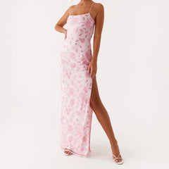 Robe de vacances à bretelles fines fendues et ornée de sequins et de perles