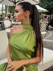Robe maxi dos nu à bretelles et ruban satiné