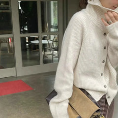 Gilet à col roulé en grosse maille de laine